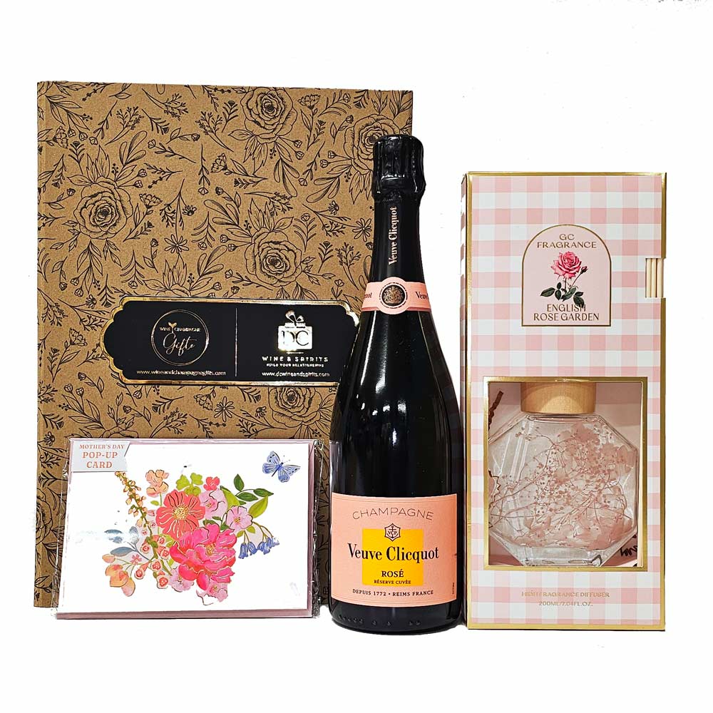 Celebration Veuve Clicquot Champagne Gift Set - Buy Online!
